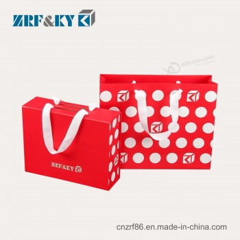 Großhandel / kundenspezifische recycelbare Geschenk / Einkaufen / Träger / Hochzeitsverpackung Kunst / Kraft / beschichtete Papiertüten mit Bandgriffen