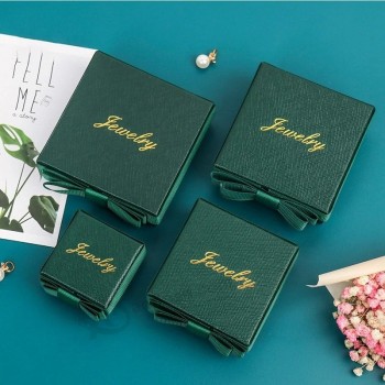 Boîtes-cadeaux en papier d’emballage de bijoux vert foncé de luxe avec mousse