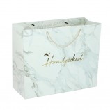 Bolsa de regalo de lujo Personalizar el embalaje de la ropa Bolsa de papel de compras / Bolsa de regalo de papel / Bolsa de papel de lujo