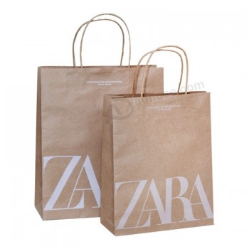 Impresión de logotipo de nombre de un solo color Pequeña cantidad Bolsa de color natual barata 120GSM Bolsas de regalo de papel kraft personalizadas