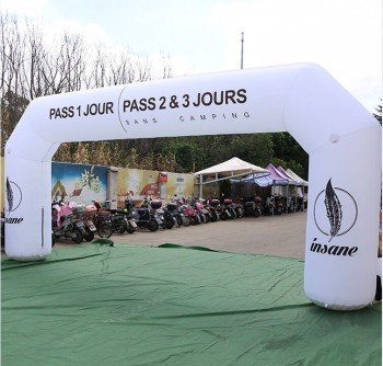 スポーツイベントのための高品質のインフレータブルアーチ