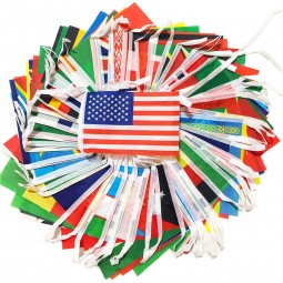 Bandiere internazionali amichevoli del mondo di stamina di tutto il paese con la corda