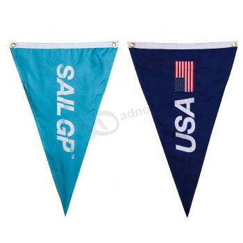 Commercio all'ingrosso Logo Personalizzato Doppio Strato Bandiera Gagliardetto Eco-friendly Bunting Hanging Flag Bandiera Triangolo Pubblicitario