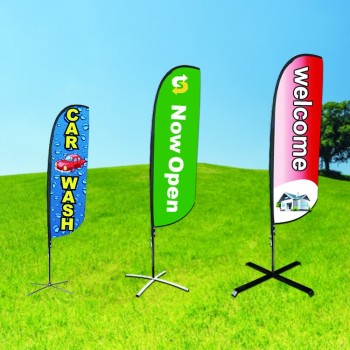 Teardrop flying banner beach flagpole vendita ora open house car wash swooper personalizzato stampato bandiera di piume con base a punta