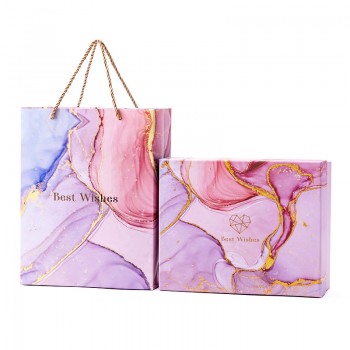 Nouveaux produits Boîte cadeau de couvercle supérieur de logo personnalisé avec sac Boîte d’emballage d’estampage d’orProduits de vente chaude pour le cadeau de la Saint-Valentin