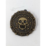 Parques Disney Piratas del Caribe Calavera Medallón Moneda Pin Piezas De Ocho