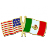 PinMart Bandera de la Amistad Cruzada Esmalte Pin de Solapa