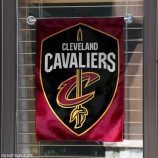 Vente en gros personnalisé de haute qualité Cleveland Cavaliers Bouclier Drapeau de jardin et bannière de cour
