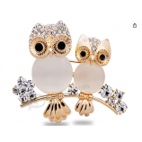 Comelyjewel Broche Uil Vorm Strass Bedekte Kristal Schoonheid Broche Pin Sjaals Sjaal Clip Voor Vrouwen Dames