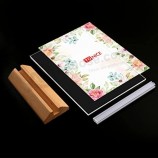 3 Pack 8.5X11 Acrilico Sign Holder A forma di T Acrilico Trasparente Cornici a doppia faccia con base in legno Tavolo Menu Display Stand Flyer Display