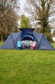 GLOEDNIEUWE Mountain Warehouse 6-persoons koepeltent met meerdere kamers Adviesprijs £ 249,99 man
