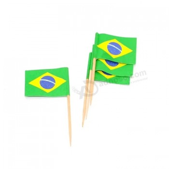 Venta caliente de fábrica tamaño personalizado de bambú natural partido bandera selecciones palillos de dientes de bambú