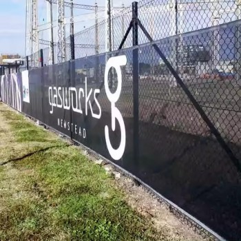 Mesh Banners Afdrukken Aangepaste Ontwerpservice Outdoor Fence Business Banner Sign Opknoping Reclame Banner
