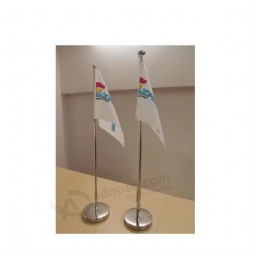 테이블 스탠드 사무실 깃발, 삼각형 새틴 페넌트 깃발 고품질 및 모든 크기