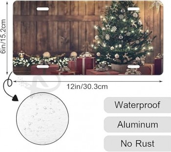 Placa de matrícula frontal del árbol de Navidad de alta gama personalizada Hermosas cajas de regalo Placas de metal de abeto de Navidad Etiqueta de tocador Novedad de aluminio